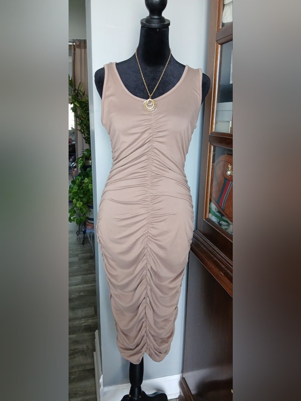 Sleeveless Ruched Midi Dress in Mocha